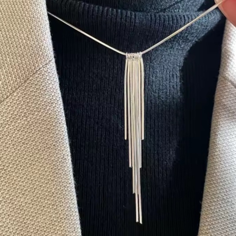 New .925 Sterling Fringe Necklace